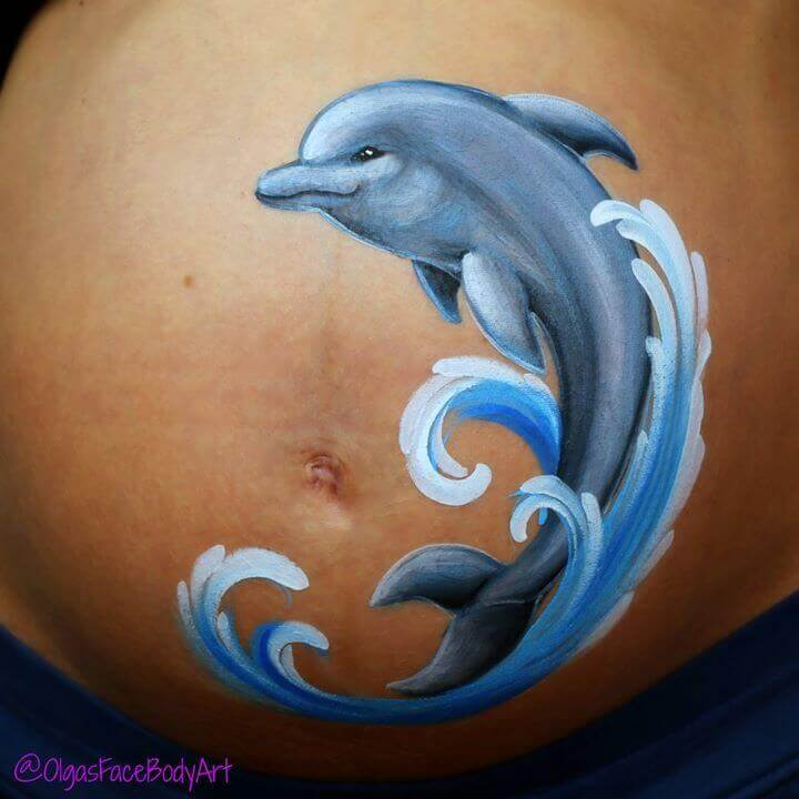 Рисунок на животе дельфин, Ольга Мурашева